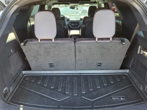 More photos of 2025 Ford Explorer Platinum at Hixson Ford Leesville, LA