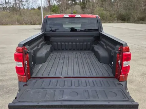 More photos of 2024 Ford Maverick XL at Hixson Ford Leesville, LA