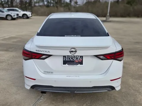 More photos of 2022 Nissan Sentra SR at Hixson Ford Leesville, LA