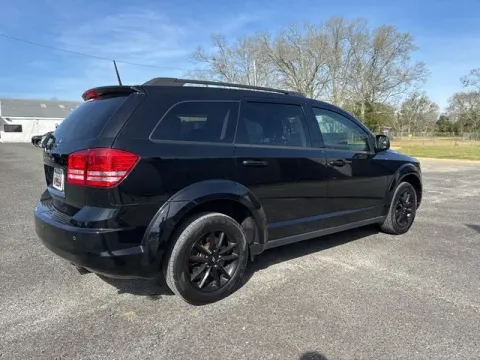 More photos of 2020 Dodge Journey SE at Hixson Ford Leesville, LA