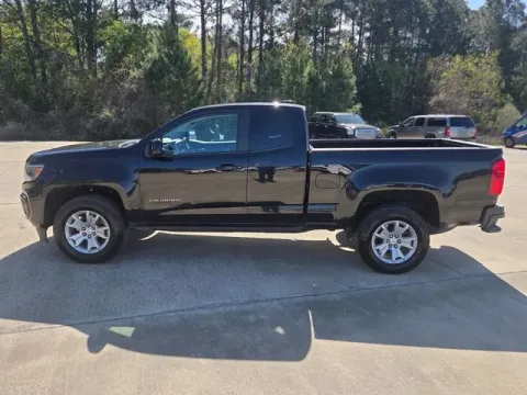 Photos of 2022 Chevrolet Colorado LT for sale in Leesville, LA at Hixson Ford Leesville