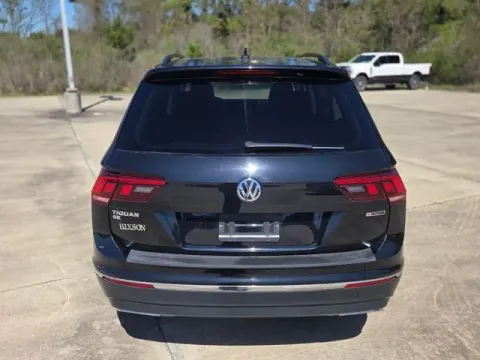 More photos of 2021 Volkswagen Tiguan 2.0T SEL at Hixson Ford Leesville, LA