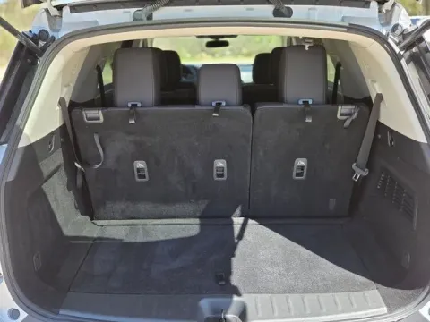 More photos of 2024 Nissan Pathfinder S at Hixson Ford Leesville, LA