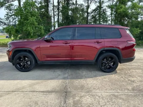 Photos of 2022 Jeep Grand Cherokee L Altitude for sale in Leesville, LA at Hixson Ford Leesville