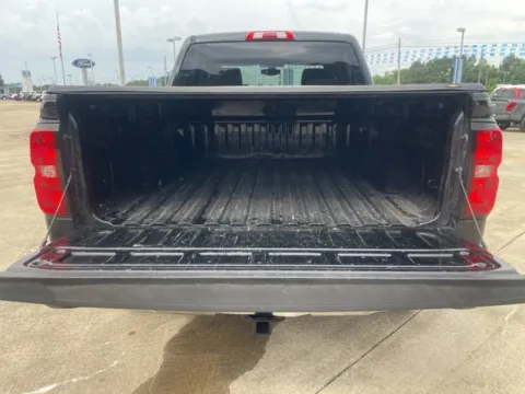 More photos of 2018 Chevrolet Silverado 1500 LT at Hixson Ford Leesville, LA