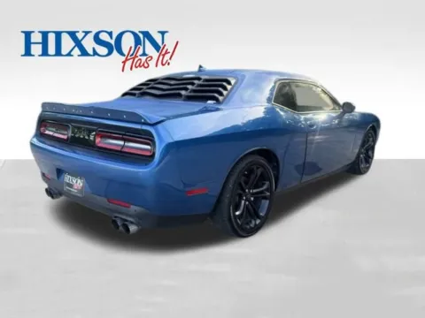 More photos of 2022 Dodge Challenger GT at Hixson Ford Leesville, LA