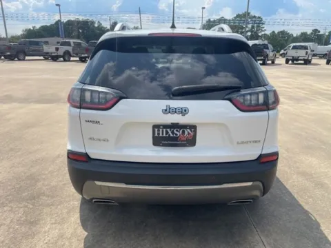 More photos of 2020 Jeep Cherokee Limited at Hixson Ford Leesville, LA