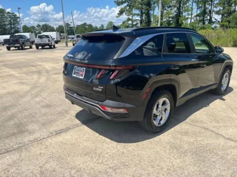 More photos of 2022 Hyundai Tucson SEL at Hixson Ford Leesville, LA