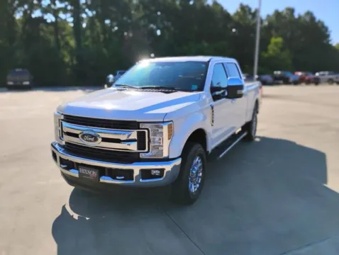 White 2019 Ford Super Duty F-250 SRW XLT for sale in Leesville, LA
