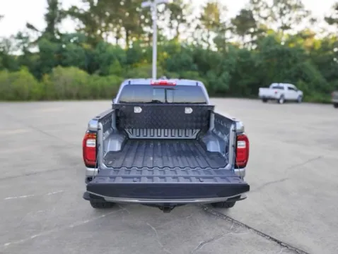 More photos of 2024 GMC Canyon 4WD AT4 at Hixson Ford Leesville, LA