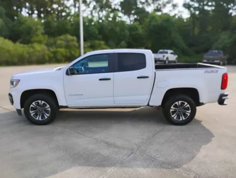 Photos of 2022 Chevrolet Colorado 4WD Z71 for sale in Leesville, LA at Hixson Ford Leesville