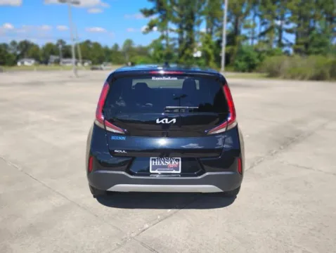 More photos of 2023 Kia Soul LX at Hixson Ford Leesville, LA