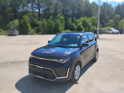 Black 2023 Kia Soul LX for sale in Leesville, LA