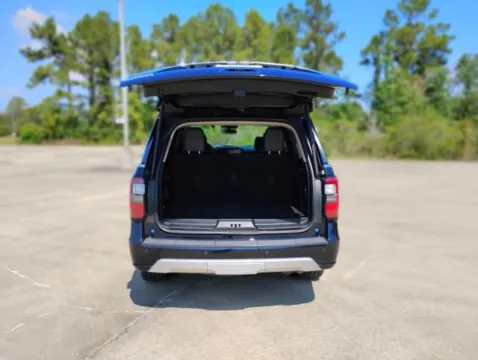 More photos of 2021 Ford Expedition Platinum at Hixson Ford Leesville, LA
