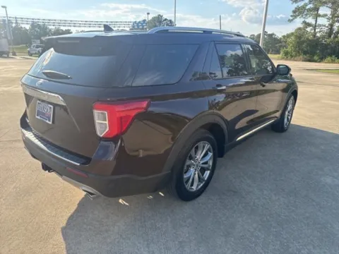More photos of 2023 Ford Explorer Limited at Hixson Ford Leesville, LA