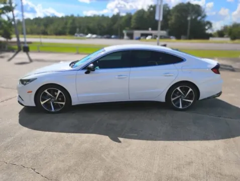 Photos of 2021 Hyundai Sonata SEL Plus for sale in Leesville, LA at Hixson Ford Leesville