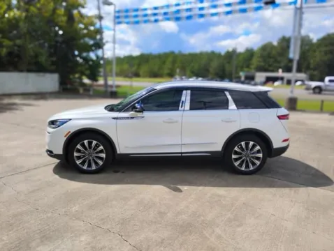 Photos of 2022 Lincoln Corsair Reserve for sale in Leesville, LA at Hixson Ford Leesville