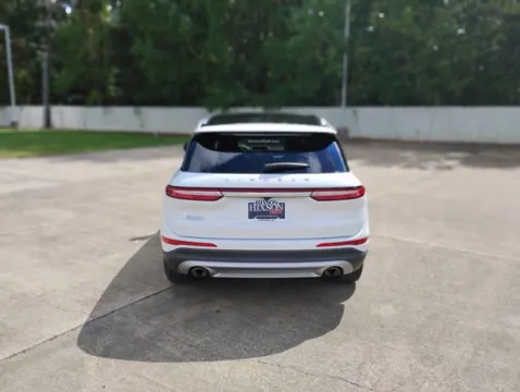 More photos of 2022 Lincoln Corsair Reserve at Hixson Ford Leesville, LA
