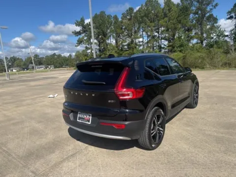 More photos of 2025 Volvo XC40 Core Bright Theme at Hixson Ford Leesville, LA
