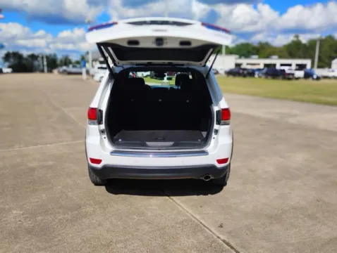More photos of 2021 Jeep Grand Cherokee Limited at Hixson Ford Leesville, LA