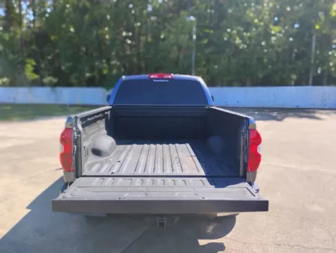 More photos of 2015 Toyota Tundra SR5 at Hixson Ford Leesville, LA