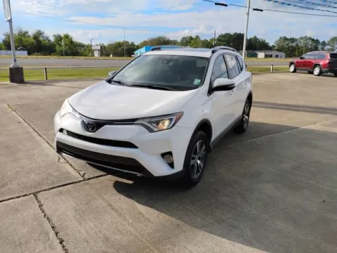 White 2018 Toyota RAV4 XLE for sale in Leesville, LA