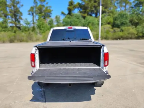 More photos of 2018 Ford F-150 LARIAT at Hixson Ford Leesville, LA
