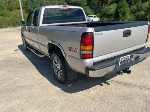 Another view of 2007 GMC Sierra 1500 Classic SLT for sale in Leesville, LA at Hixson Ford Leesville