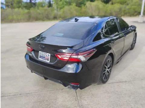 More photos of 2021 Toyota Camry SE at Hixson Ford Leesville, LA