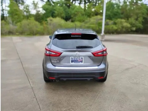 More photos of 2020 Nissan Rogue Sport S at Hixson Ford Leesville, LA