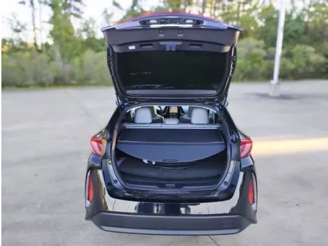 More photos of 2021 Toyota Prius Prime LE at Hixson Ford Leesville, LA