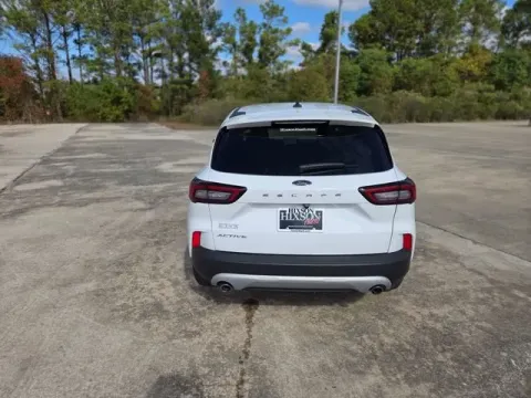More photos of 2025 Ford Escape Active at Hixson Ford Leesville, LA