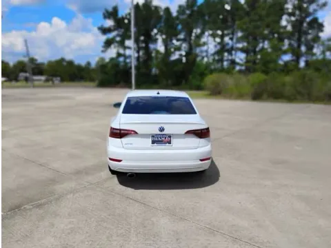 More photos of 2019 Volkswagen Jetta S at Hixson Ford Leesville, LA