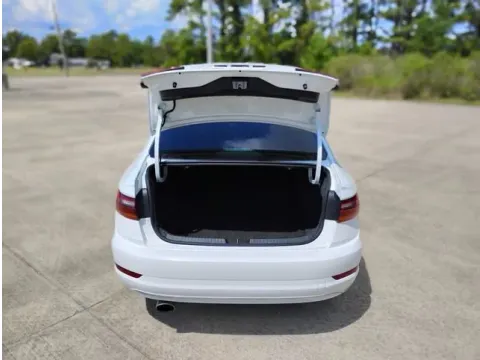 More photos of 2019 Volkswagen Jetta S at Hixson Ford Leesville, LA