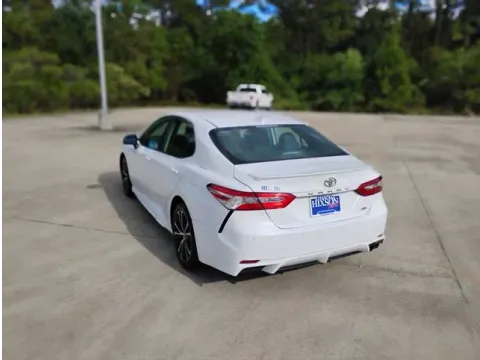 Another view of 2020 Toyota Camry SE for sale in Leesville, LA at Hixson Ford Leesville