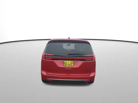 More photos of 2026 Chrysler Pacifica Select at CDJR of Moses Lake, WA