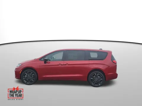 Photos of 2026 Chrysler Pacifica Select for sale in Moses Lake, WA at CDJR of Moses Lake