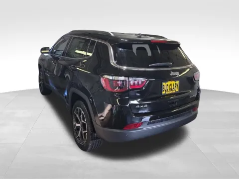 More photos of 2026 Jeep Compass Limited at Bud Clary CDJR of Moses Lake, WA