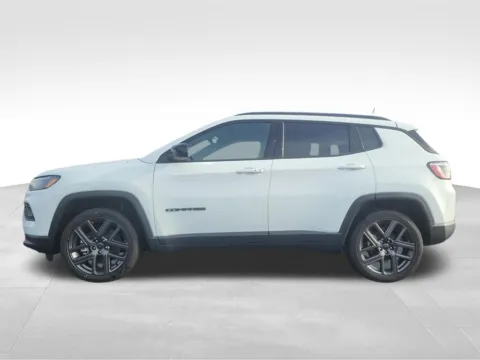 Photos of 2026 Jeep Compass Latitude for sale in Moses Lake, WA at Bud Clary CDJR of Moses Lake