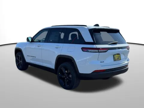 Another view of 2025 Jeep Grand Cherokee for sale in Moses Lake, WA at CDJR of Moses Lake