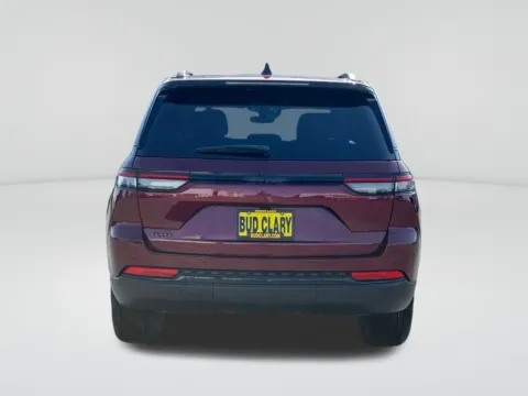 More photos of 2025 Jeep Grand Cherokee Altitude X at Bud Clary CDJR of Moses Lake, WA