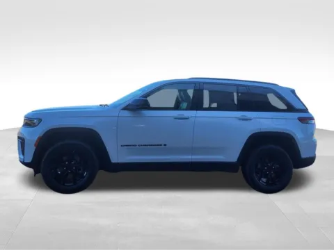 Photos of 2026 Jeep Grand Cherokee Laredo for sale in Moses Lake, WA at Bud Clary CDJR of Moses Lake