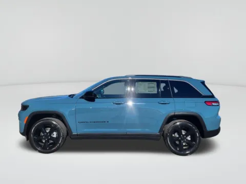 Photos of 2026 Jeep Grand Cherokee Limited for sale in Moses Lake, WA at Bud Clary CDJR of Moses Lake