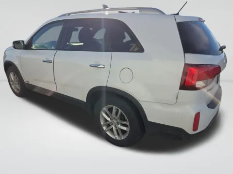 Another view of 2014 Kia Sorento LX for sale in Moses Lake, WA at Bud Clary CDJR of Moses Lake