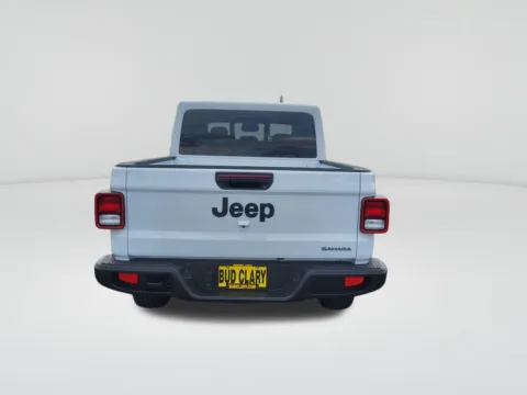 More photos of 2026 Jeep Gladiator Sahara at Bud Clary CDJR of Moses Lake, WA