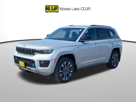 Silver 2023 Jeep Grand Cherokee Overland 4xe for sale in Moses Lake, WA