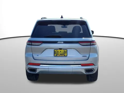 More photos of 2023 Jeep Grand Cherokee Overland 4xe at CDJR of Moses Lake, WA