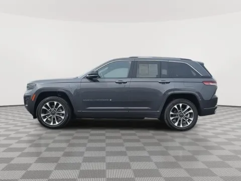 Photos of 2023 Jeep Grand Cherokee 4xe Overland for sale in Moses Lake, WA at CDJR of Moses Lake