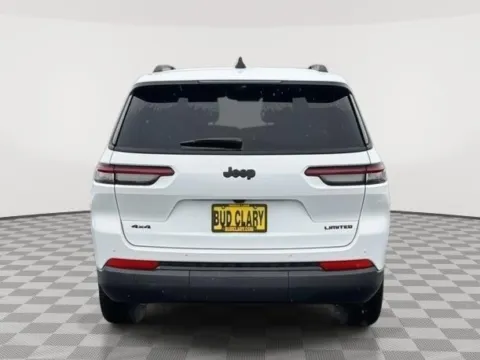 More photos of 2025 Jeep Grand Cherokee L Limited at CDJR of Moses Lake, WA