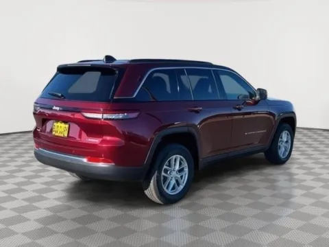 More photos of 2025 Jeep Grand Cherokee Laredo X at CDJR of Moses Lake, WA